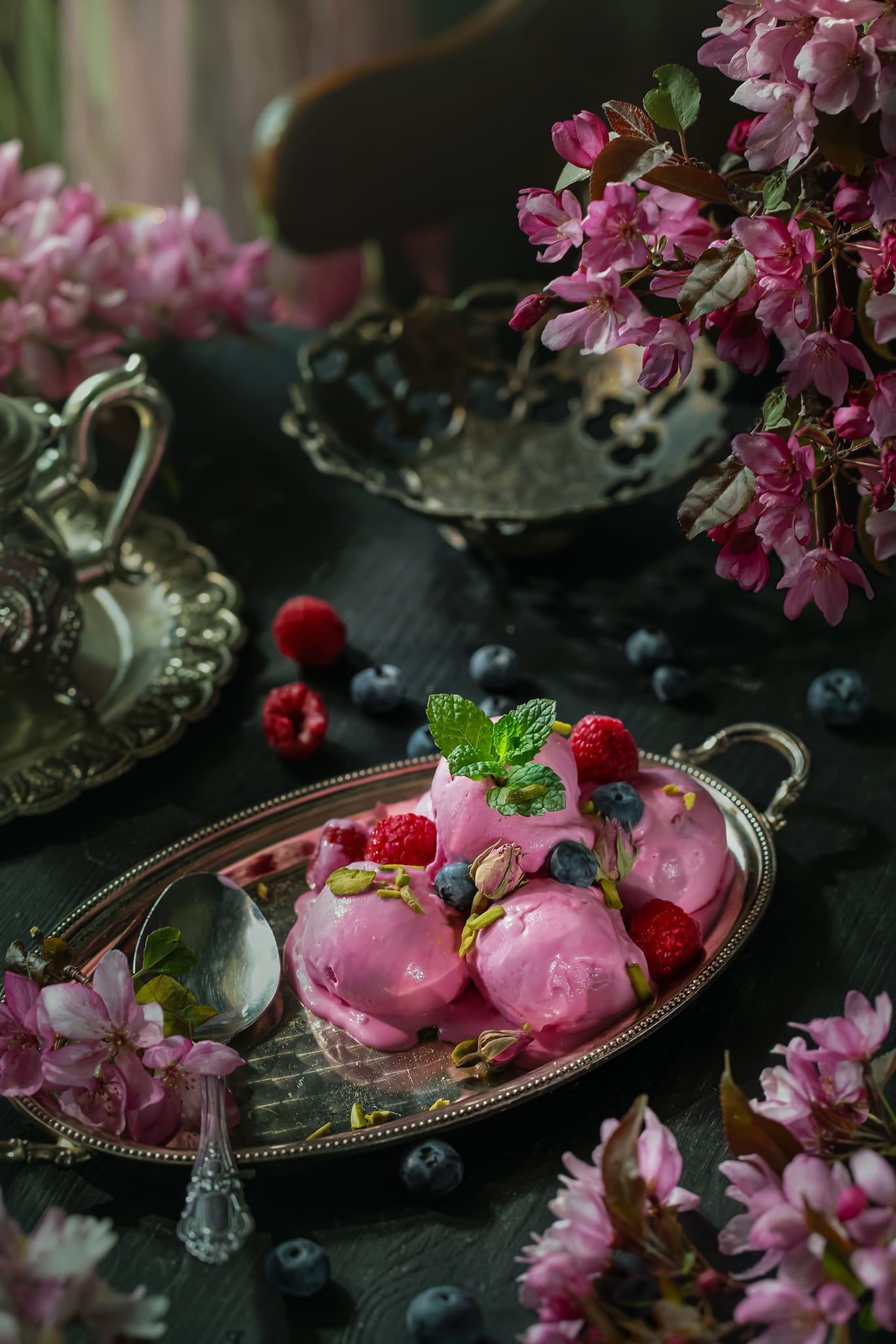 Berries ice cream on a tray